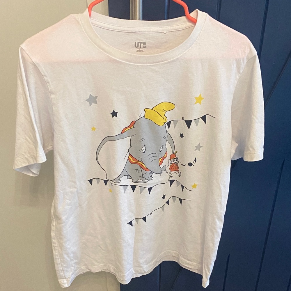 Disney - Uniqlo  White Dumbo Short Sleeve Tee